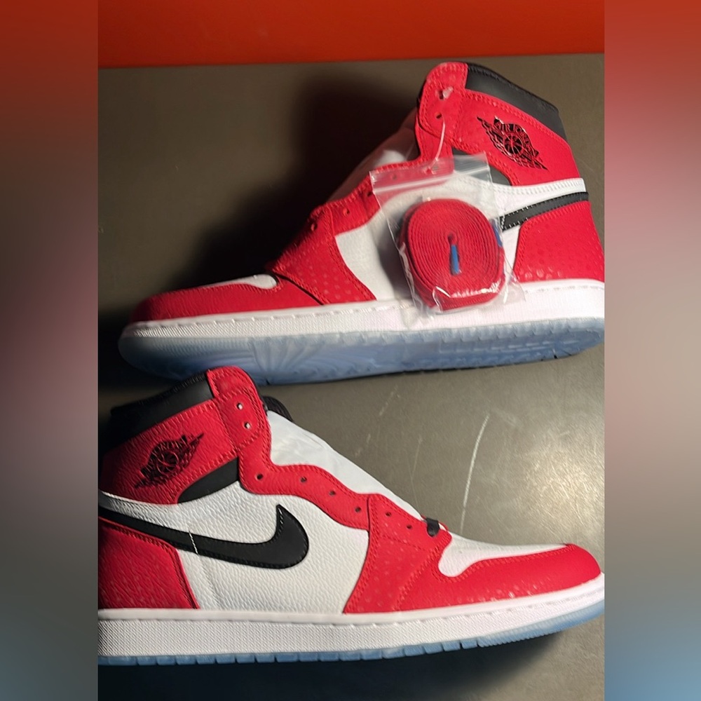 Nike Air Jordan 1 Retro High Spider-Man Origin Story